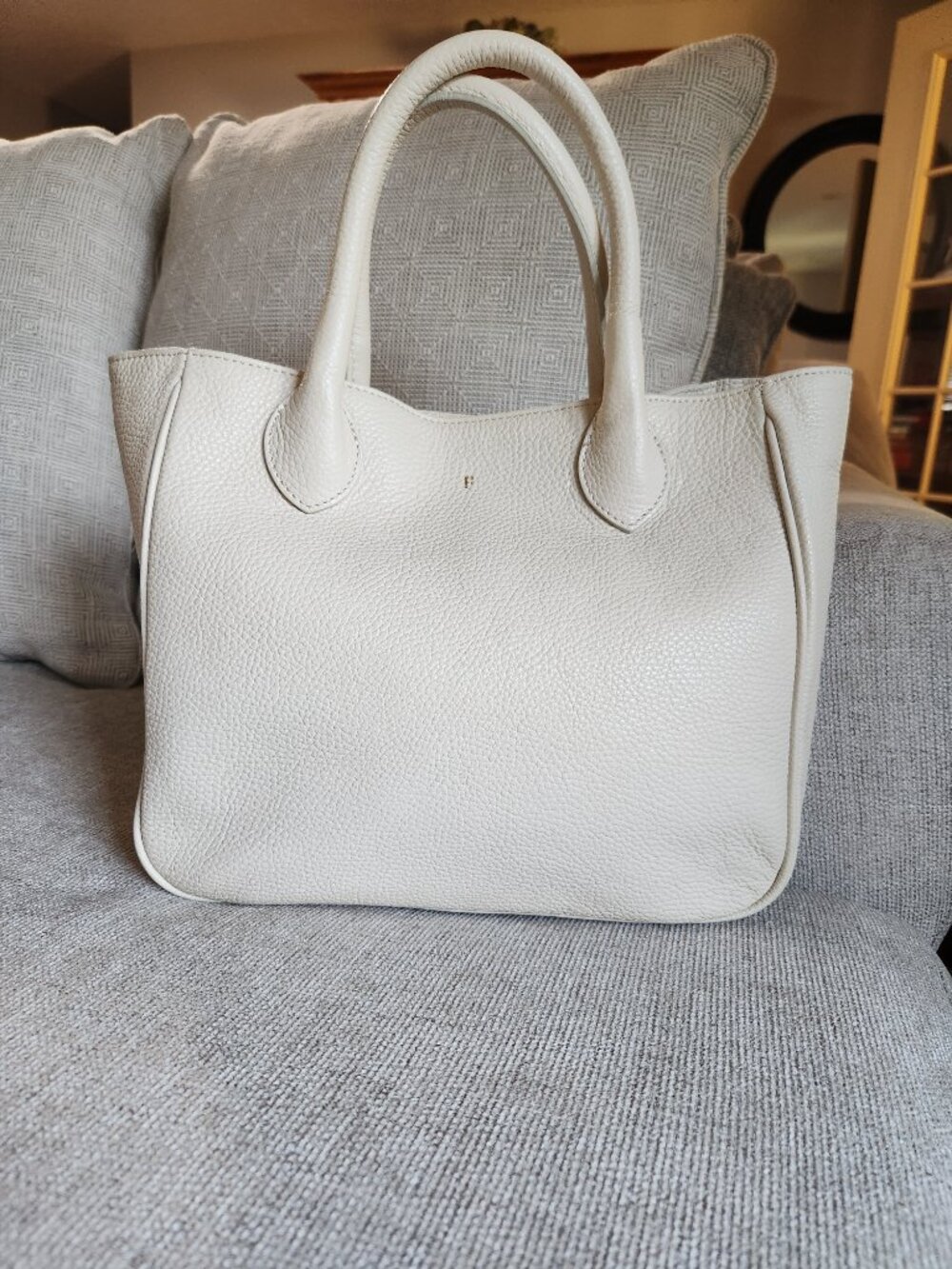 MARK & GRAHAM Elisabetta midi tote Ivory snap close